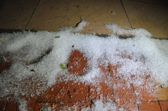 Bodrum'da Dolu Yağışı Hayatı Olumsuz Yönde Etkiledi