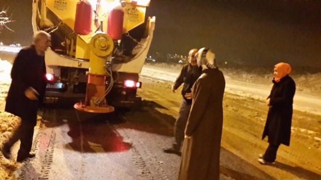 Başkan Keskin Kar Temizleme Çalışmalarını Yerinde İnceledi