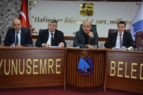 Yunusemre Belediyesi'nde Sözleşme Sevinci