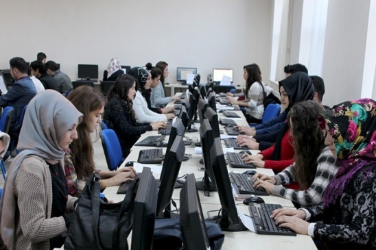 Kmü'de On Parmak F Klavye Kursu