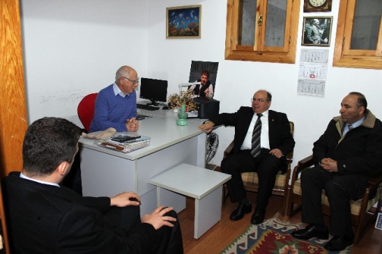 Turunç Orta Yaş Grubu Kütüphaneye Gelmiyor