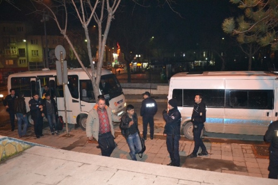 Bu Kez Yolcu Olarak Denediler Ama Yine Kaçamadılar