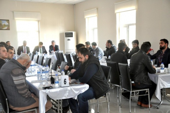 Kaymakam Fırat Başarılı Polisleri Ödüllendirdi