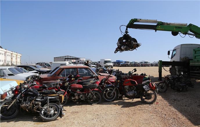 El konulan motosiklet ve otomobiller MKE'ye gönderildi