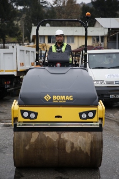 Konak Belediyesine Yeni Araçlar
