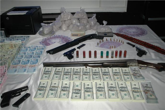 İstanbul'da sahte para operasyonu