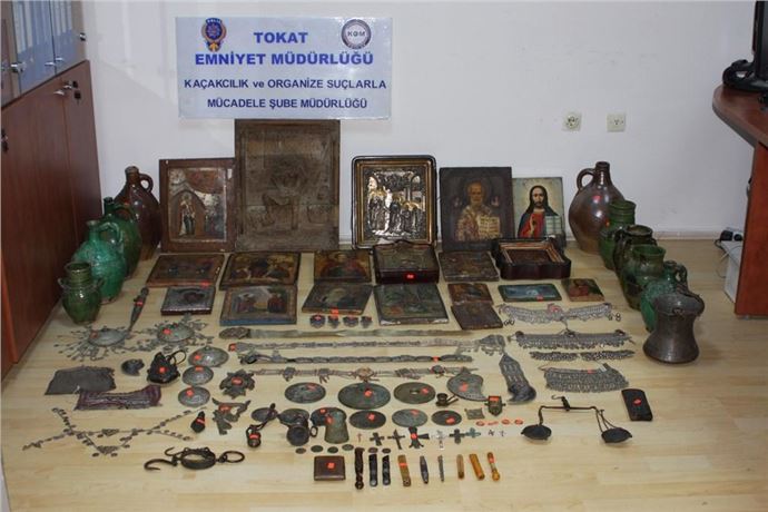 Tokat'ta 106 parça tarihi eser ele geçirildi