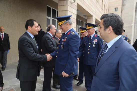 Hava Kuvvetleri Komutanından Vali Düzgün'e Ziyaret