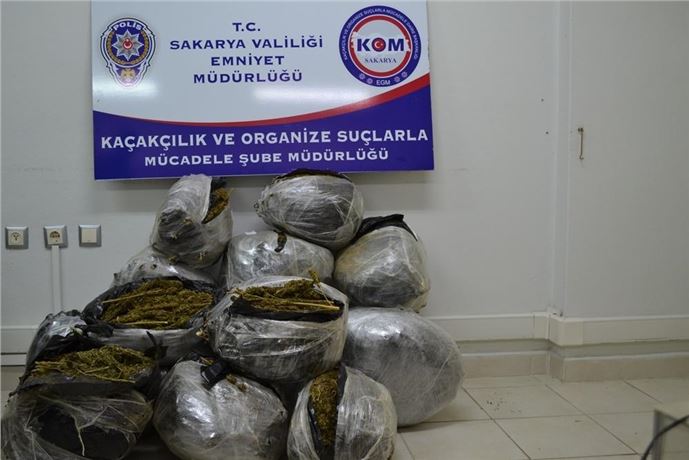 Sakarya'da uyuşturucu operasyonu