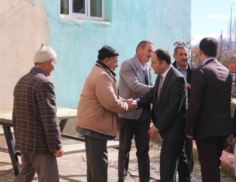 Başkan Özaltun'un Mahalle Ziyaretleri Sürüyor