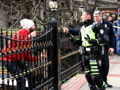 (Özel Haber) Oğlunu Görmek İçin Köprüye Çıktı