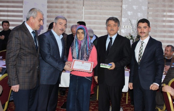 TEOG Şampiyonları Ödüllendirildi