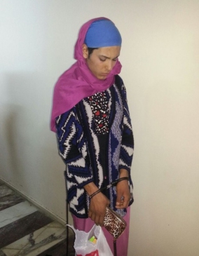 Kadın Kılığındaki Hırsızı “SES Tonu” Yakalattı