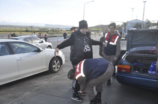 Manavgat Jandarma Suçlulara Göz Açtırmıyor