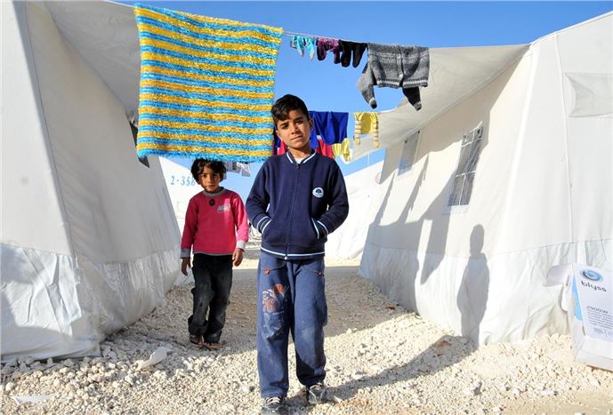 Suriyeli Kürtler, IŞİD'in çekilmesini bekliyor