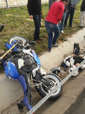 Uşak'ta Sürat Motorcularının Ölümle Dansı