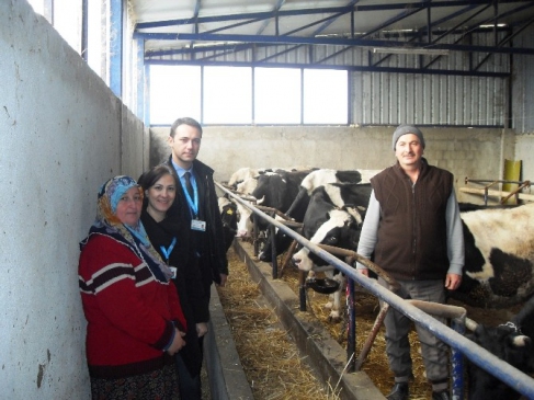 İzmit Belediyesi Ekipleri Haftanın 3 Günü Köylerde