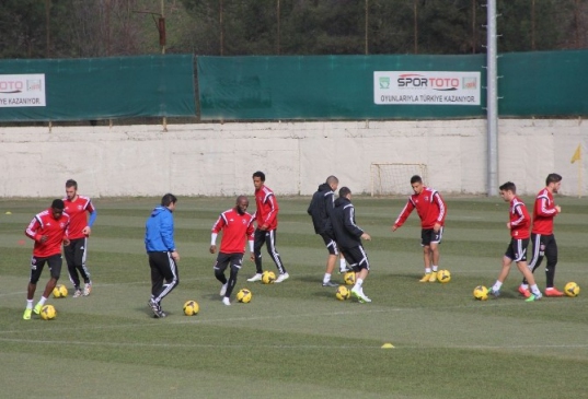 Kardemir Karabükspor İstanbul Başakşehir Maçı Hazırlıklarını Tamamladı