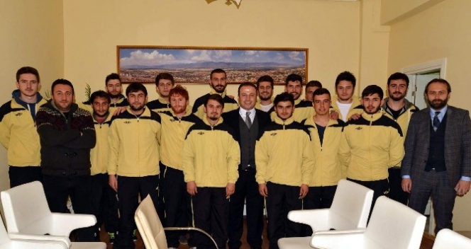 Erbaa'ya Yeni Stadyum Ve Kapalı Spor Salonu Projesi