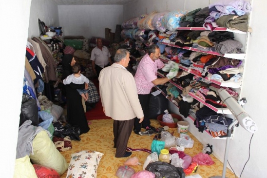 Cami Derneği'nden İhtiyaç Sahiplerine Yardım