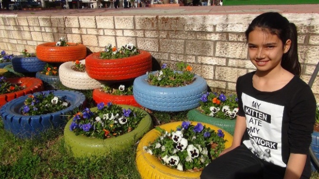 Araç Lastiklerinden Saksı