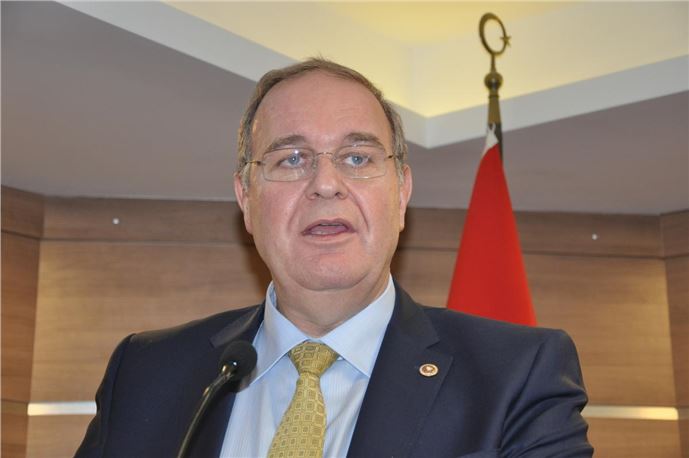 ''CHP İş Dünyası Grubu'' Mersin'de iş adamlarıyla buluştu