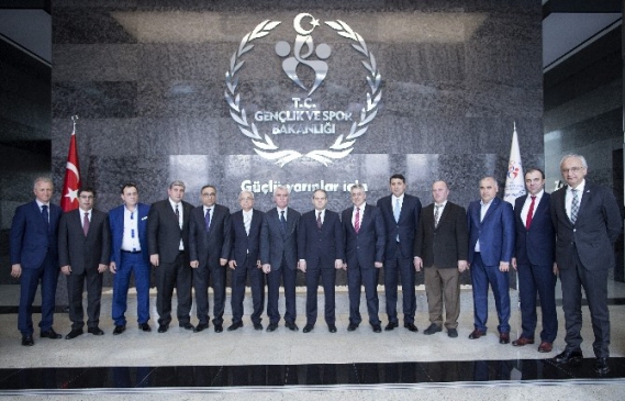 Bakan Kılıç Samsunspor Yönetimini Kabul Etti