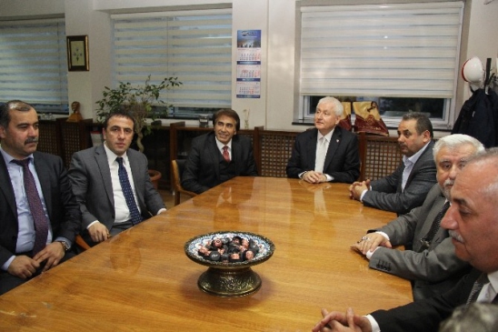 Gül'den Yılmaz'a Hayırlı Olsun Ziyareti