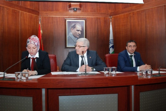 İzmit Belediyesi Meclis Toplantısı Yapıldı