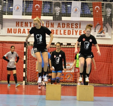 Paşa'nın Melekleri Hazırlıklarını Sürdürüyor