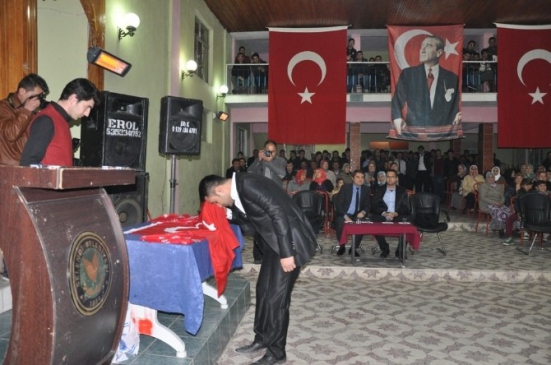 Selendi'de Asker Adaylarına Uğurlama Gecesi