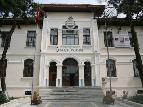 Valilikten Toplantı Alanları Ve Yürüyüş Güzergahları Açıklaması