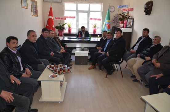 Şahiner Mazbatasını Aldı