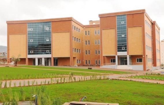 İlahiyat Fakültesi Artık Yeni Binasında