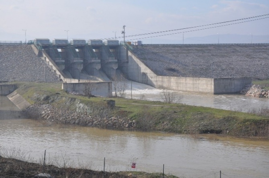 Boğazköy Barajı Taştı Evler Ve Araziler Sular Altında Kaldı