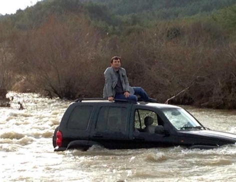 Sosyal Medya Hesabından ''Tabiat Anayla İnatlaştım'' Fotoğrafı