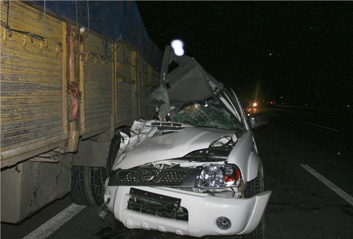 Tem otoyolunda trafik kazası 1 ölü, 2 yaralı
