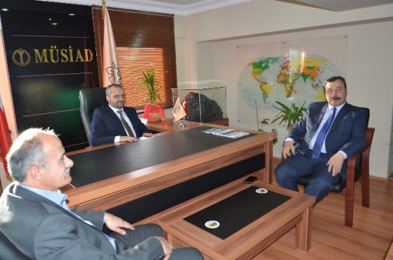 İl Emniyet Müdürü Osman Ak Ziyaretlerini Sürdürüyor