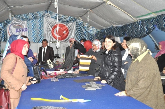 AK Parti İstanbul Kadın Kolları Çadır Kentte