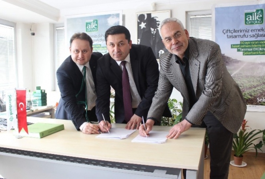 Şekerbank Aydın İli Arı Yetiştiricileri Birliği İle ‘Hasat Kart' Protokolü İmzaladı