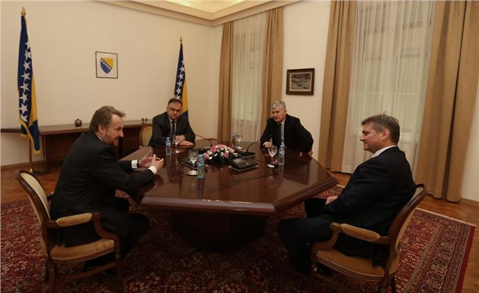 Bosna Hersek'te hükümet kurma çalışmaları