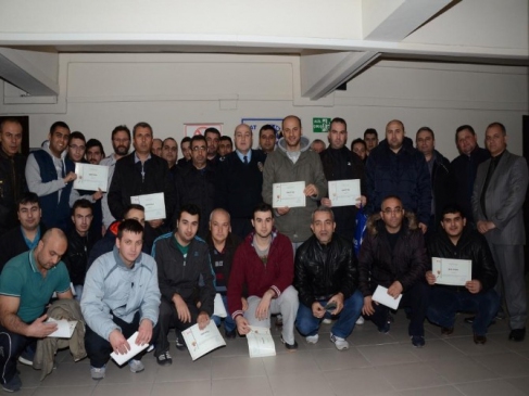 Kırklareli'de 18.dönem Polis Savunma Taktikleri Eğitimi Kursu Sona Erdi