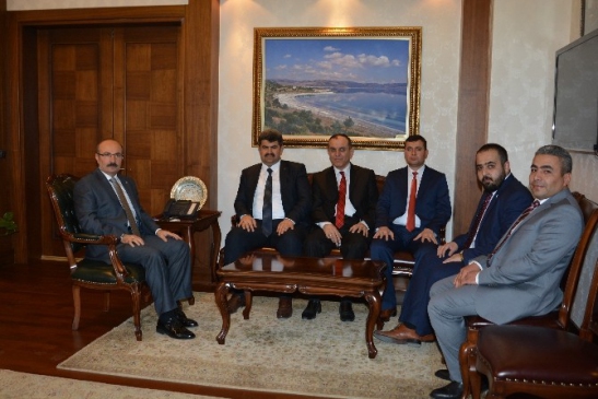 AK Parti Yönetimi Vali Kürklü'yü Ziyaret Etti