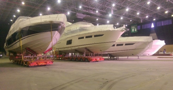 (Özel Haber) Lüks Yatlar Fuar Alanına Böyle Getirildi