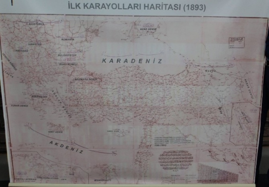 Şahiner'e Osmanlı Karayolları Haritası Hediye Edildi