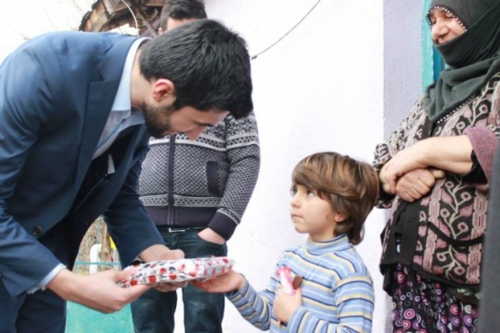 Ak Gençlerden Anlamlı Ziyaret