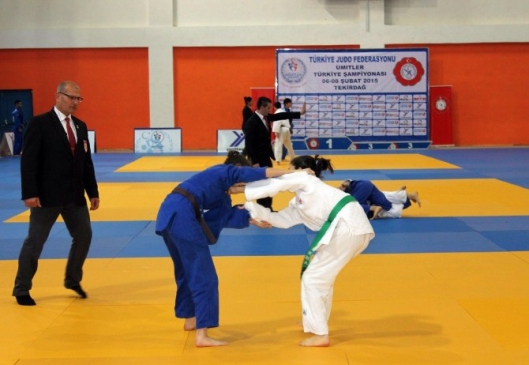 Judo Ümitler Türkiye Şampiyonası Tekirdağ'da Başladı