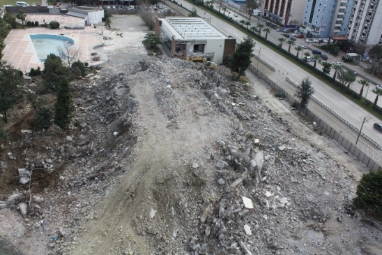 Büyük Otel Tarih Oldu