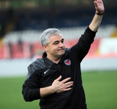 Shota'dan İstifa Göndermesi