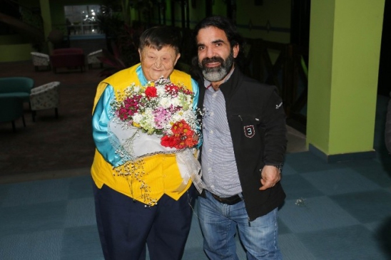 Çaycı Hüseyin Şişko Nuri'yi Ziyaret Etti